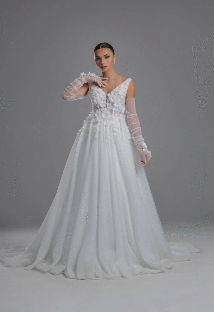 Luisa V Yakalı Eldivenli Papatyalı Helen Model Gelinlik